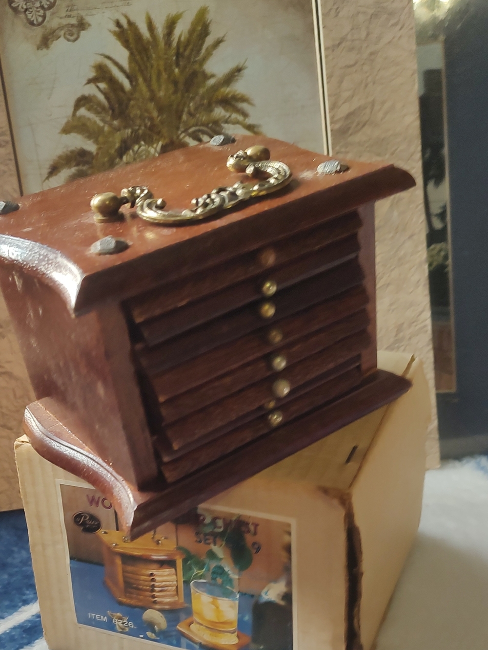 Wood Coaster Chest Set of 9 -vintahe Dark Brown Wooden Box - Picture 8 of 13